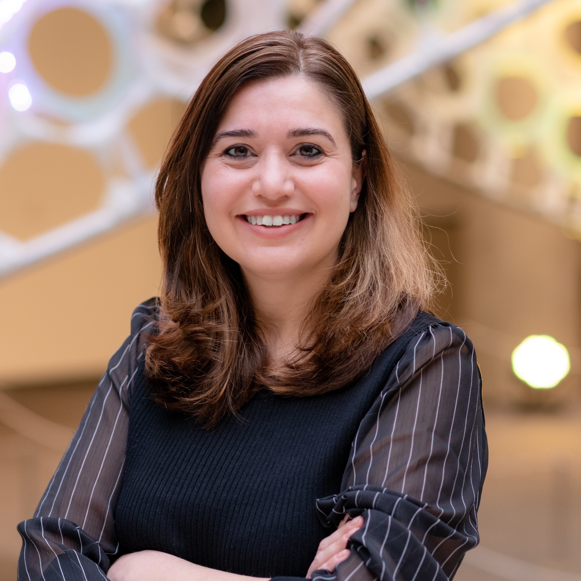 kamar ece square small